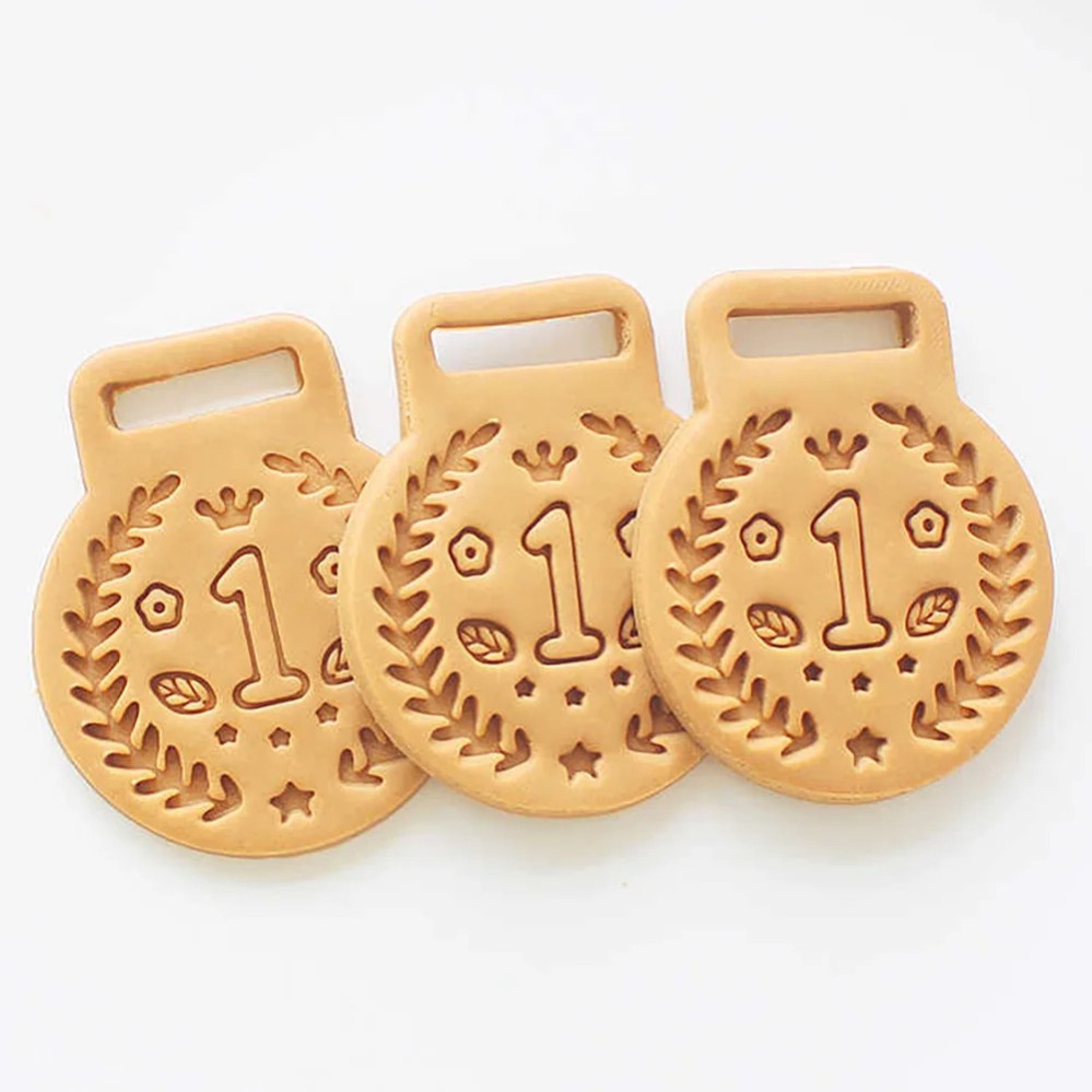 Medals Trophies Cookie Cutters - огляд і ціна Kitchen Baking Items